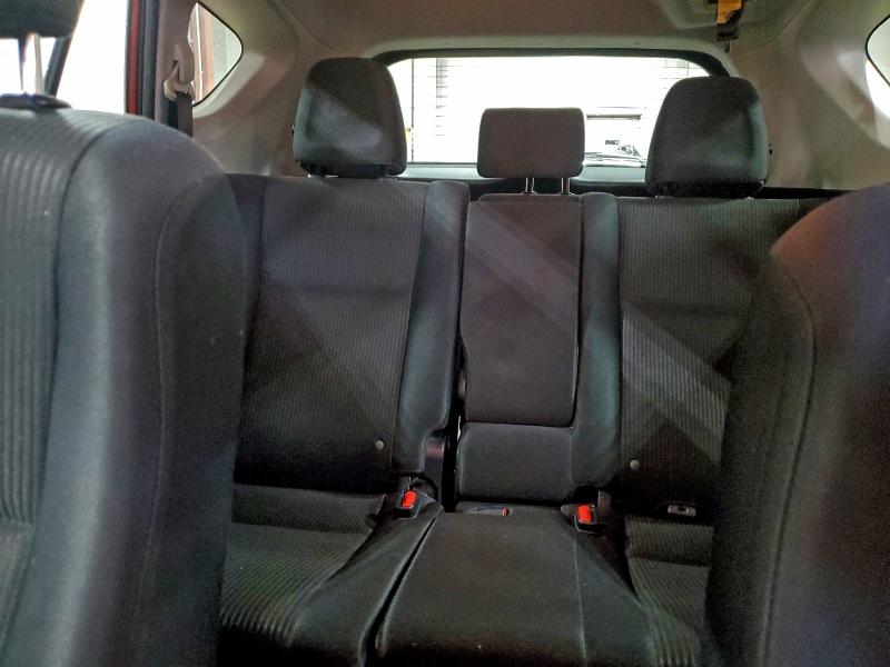 Фото 10 - TOYOTA RAV4