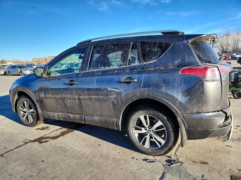 Фото 2 - TOYOTA RAV4