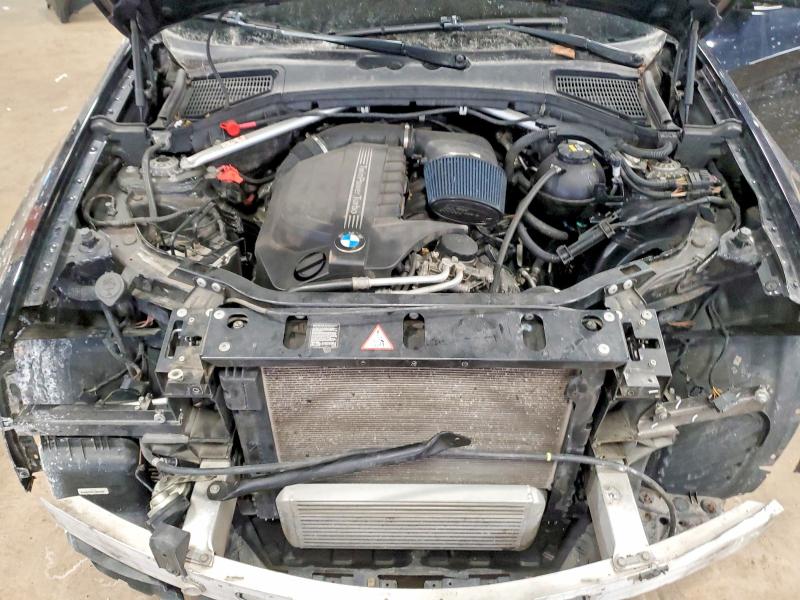 Фото 12 - BMW X4