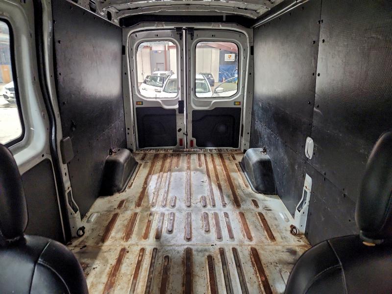 Фото 10 - FORD TRANSIT