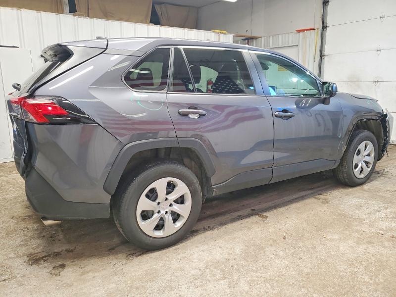 Фото 3 - TOYOTA RAV4