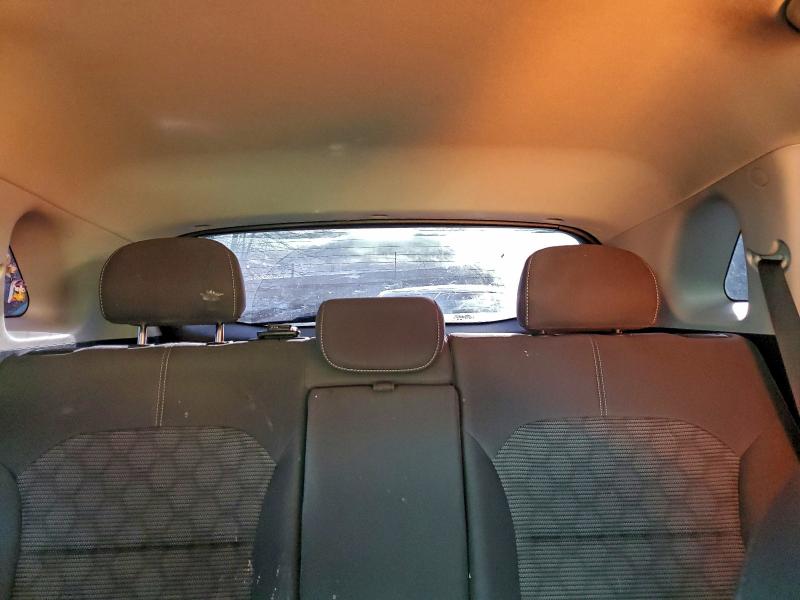 Фото 10 - KIA NIRO