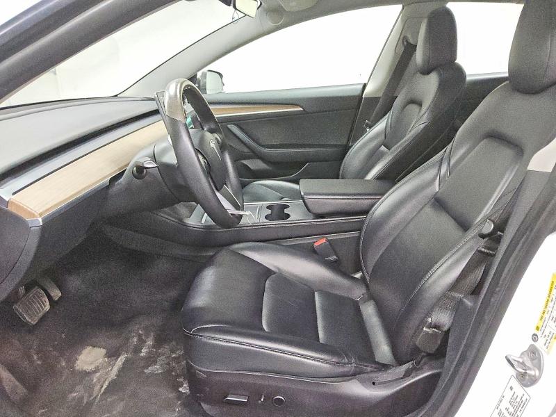 Фото 7 - TESLA MODEL 3