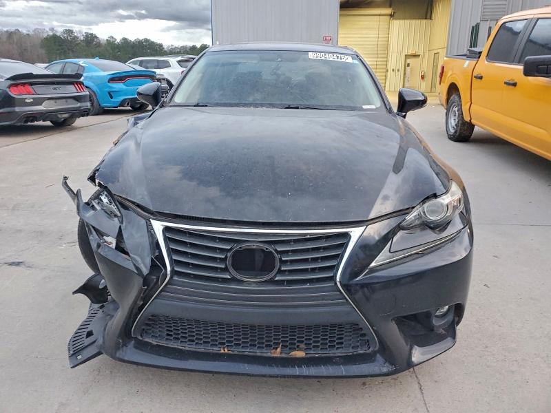 Фото 5 - LEXUS IS