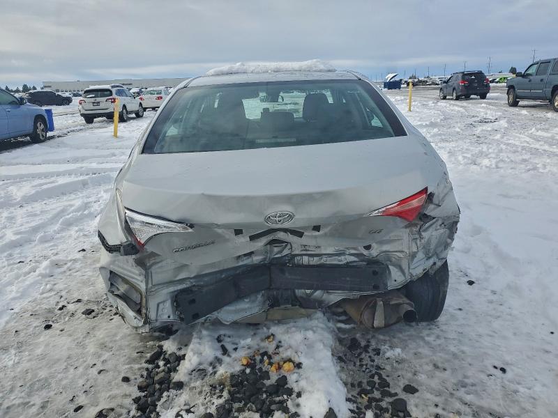 Фото 6 - TOYOTA COROLLA