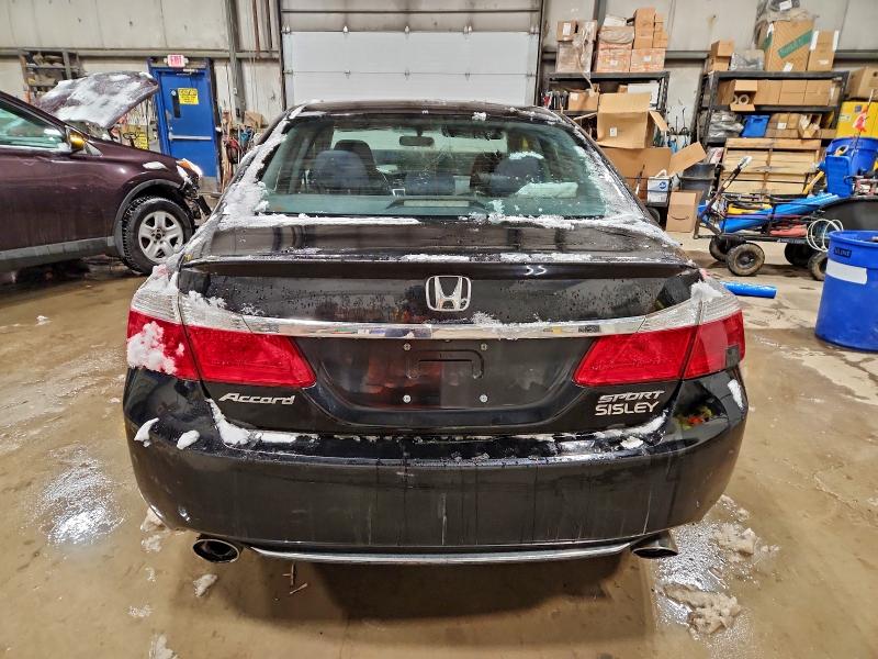 Фото 6 - HONDA ACCORD