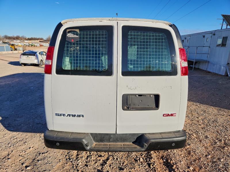 GMC SAVANA 2018 VIN 1GTW7AFG8J1324745