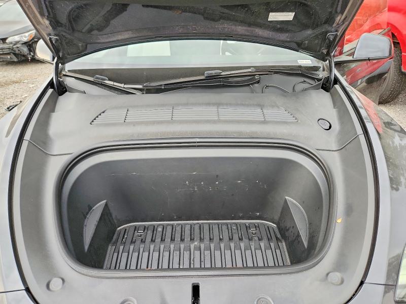 Фото 10 - TESLA MODEL Y