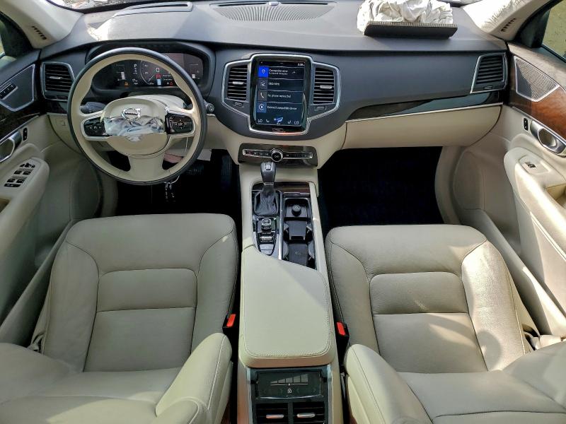 Фото 8 - VOLVO XC90