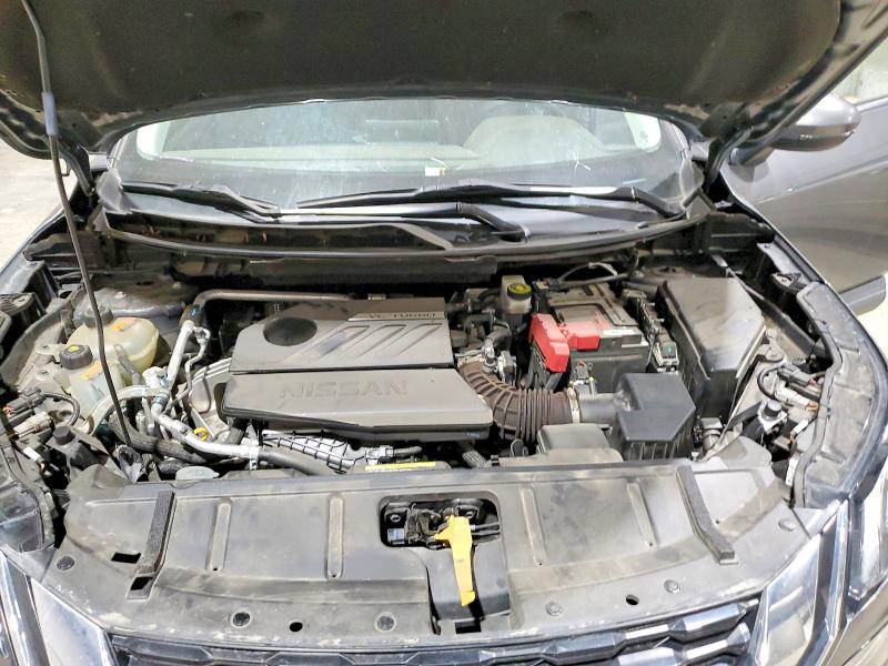 Фото 12 - NISSAN ROGUE