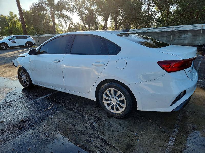 Фото 2 - KIA FORTE