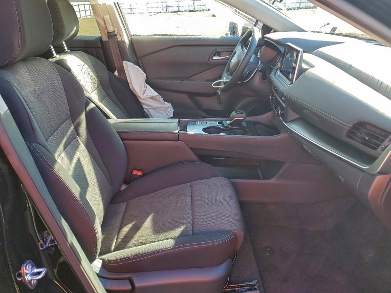 Фото 7 - NISSAN ROGUE