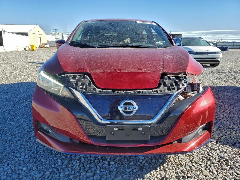 Фото 5 - NISSAN LEAF