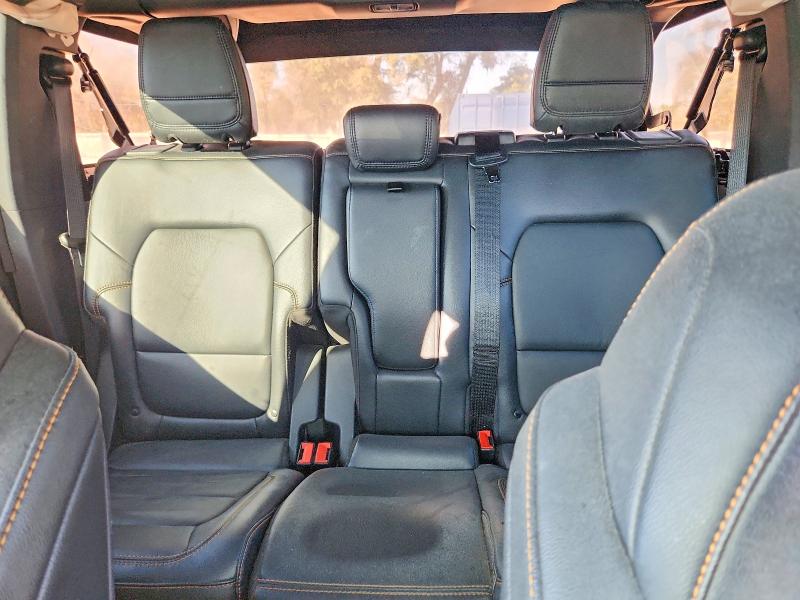 Фото 10 - FORD BRONCO