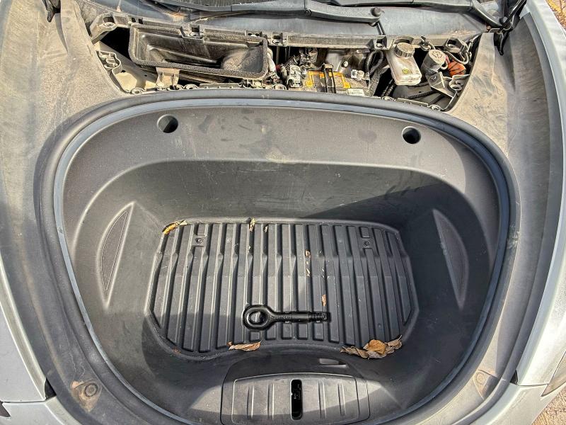 Фото 7 - TESLA MODEL 3