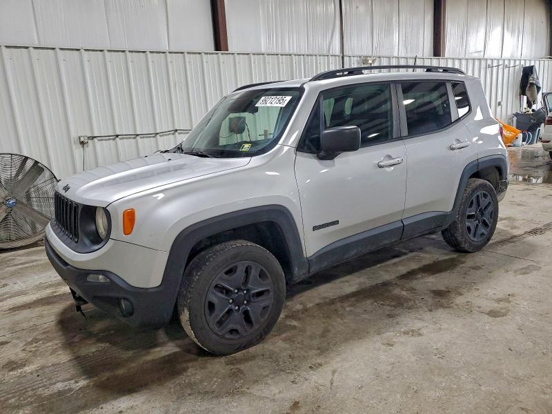 Фото 1 - JEEP RENEGADE