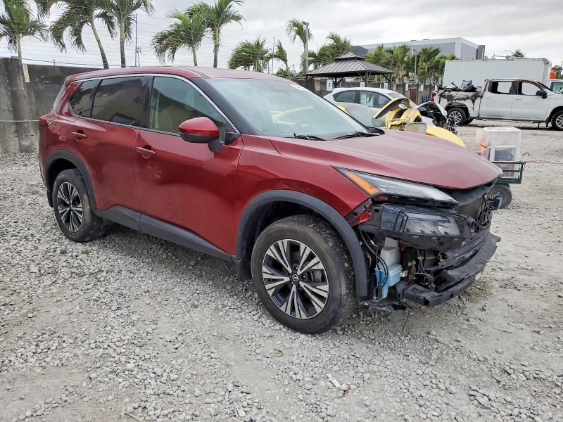 Фото 4 - NISSAN ROGUE