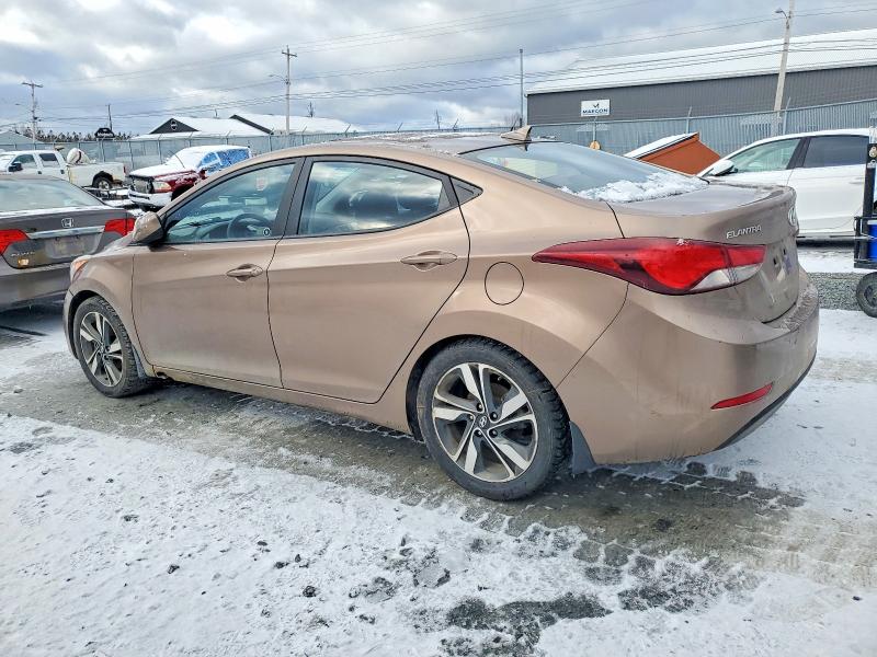 Фото 2 - HYUNDAI ELANTRA