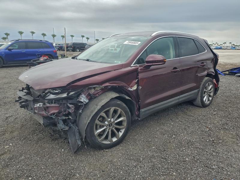 Фото 1 - LINCOLN MKC