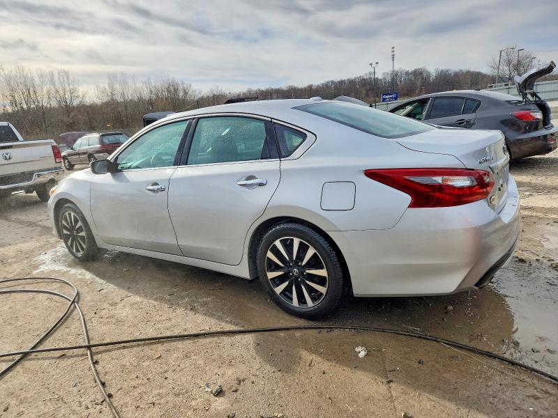 Фото 2 - NISSAN ALTIMA