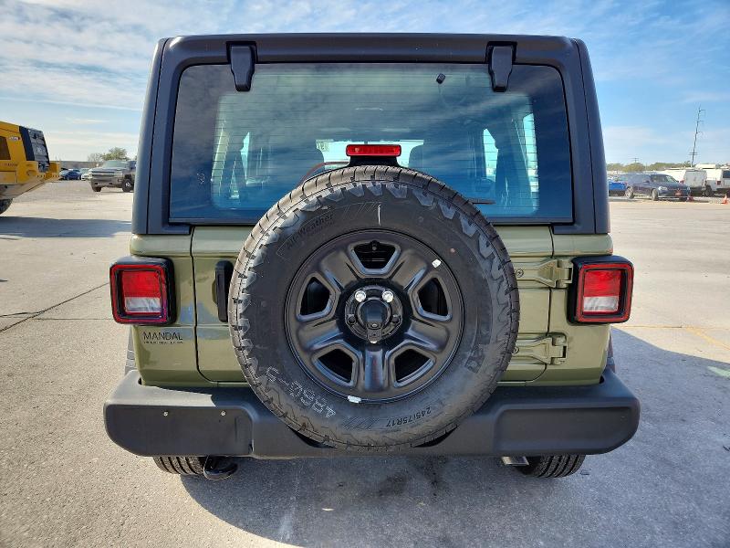 Фото 6 - JEEP WRANGLER