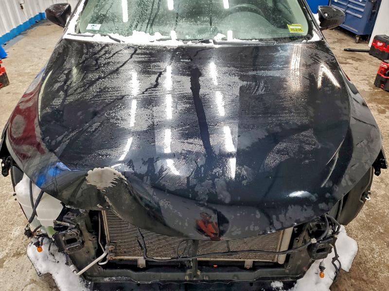 Фото 11 - TOYOTA CAMRY