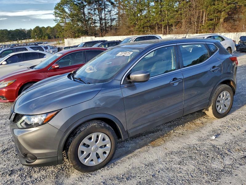 Фото 1 - NISSAN ROGUE