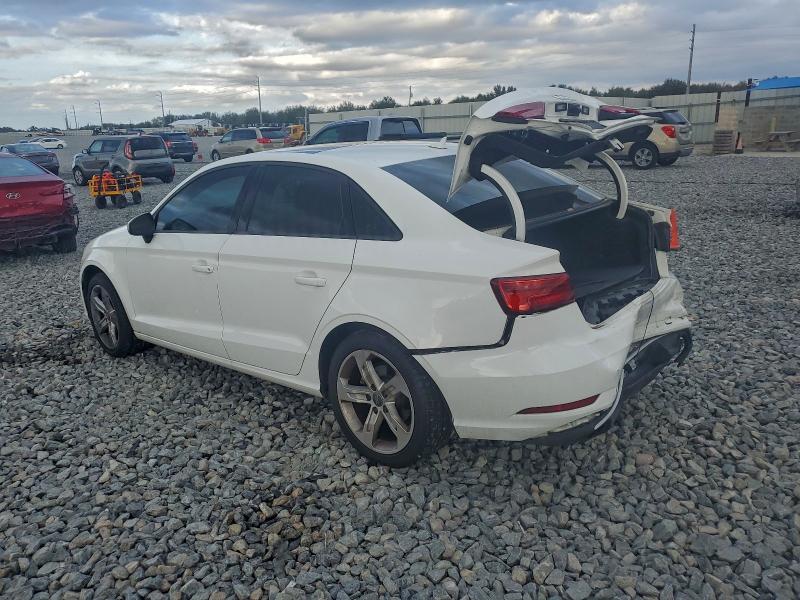 Фото 2 - AUDI A3