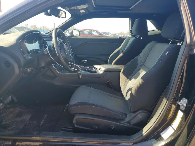 Фото 7 - DODGE CHALLENGER