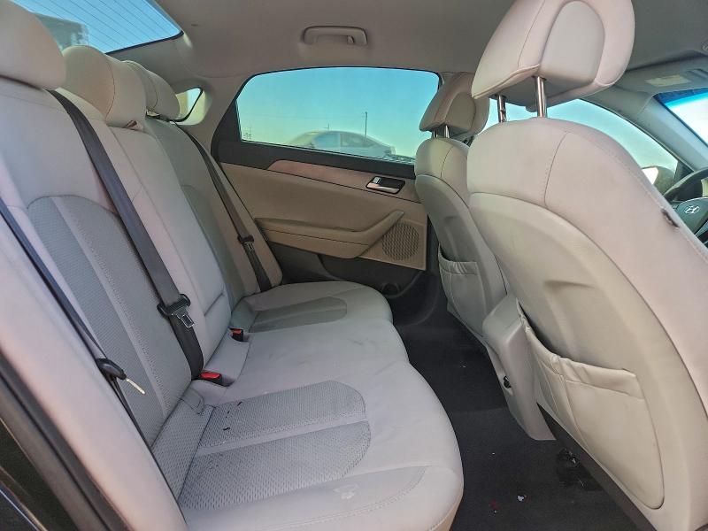 Фото 10 - HYUNDAI SONATA