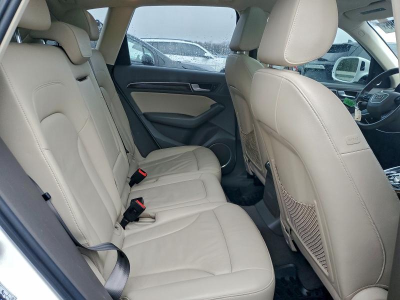 Фото 11 - AUDI Q5
