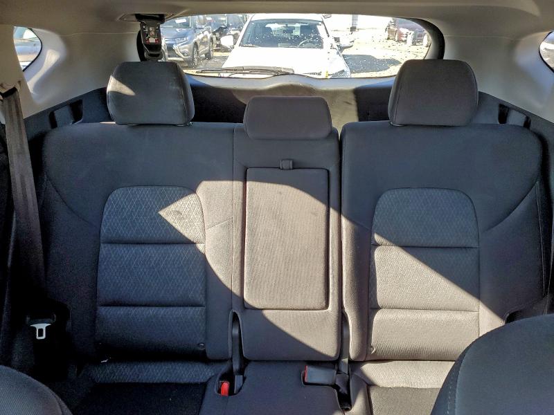 Фото 10 - HYUNDAI TUCSON