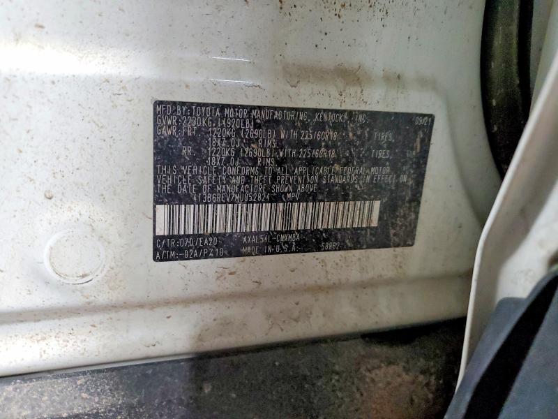 Фото 12 - TOYOTA RAV4