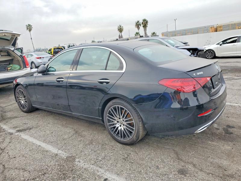 Фото 2 - MERCEDES-BENZ C-CLASS