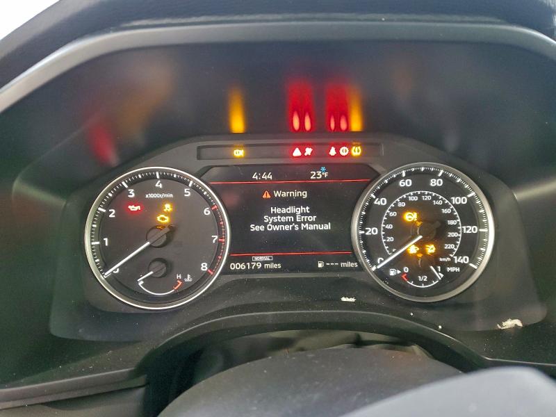 Фото 9 - MITSUBISHI OUTLANDER