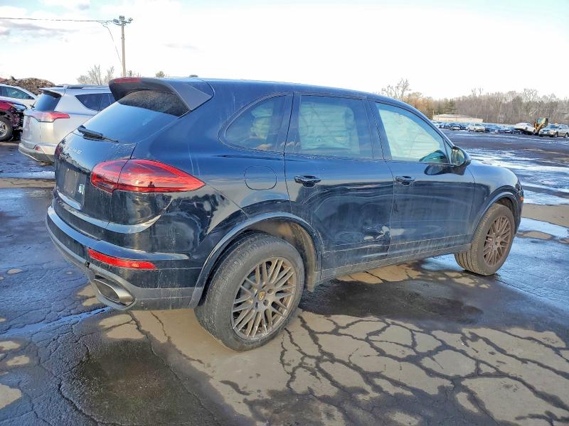 Фото 3 - PORSCHE CAYENNE