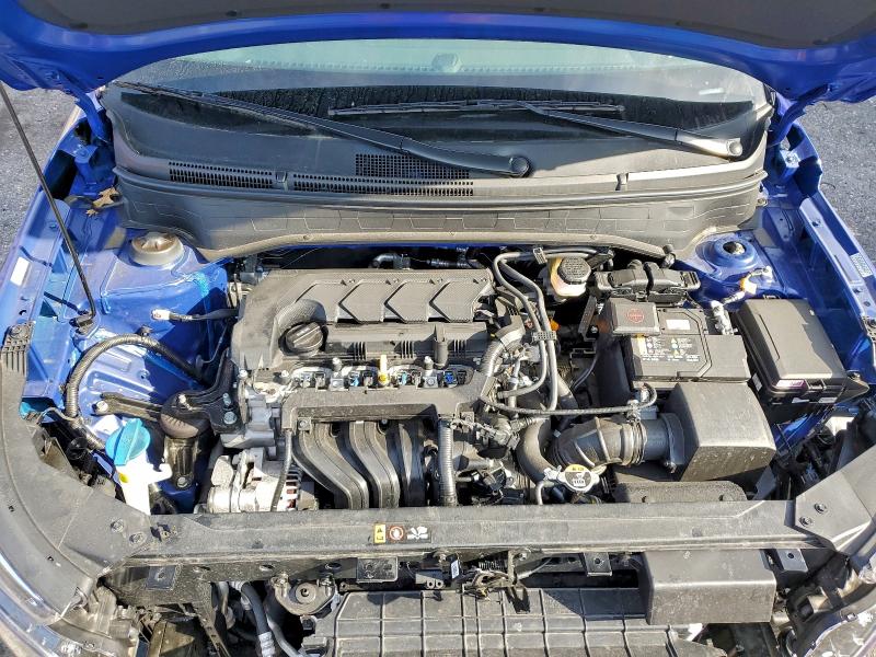 Фото 11 - HYUNDAI VENUE