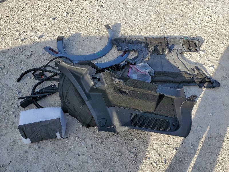 Фото 13 - FORD MUSTANG