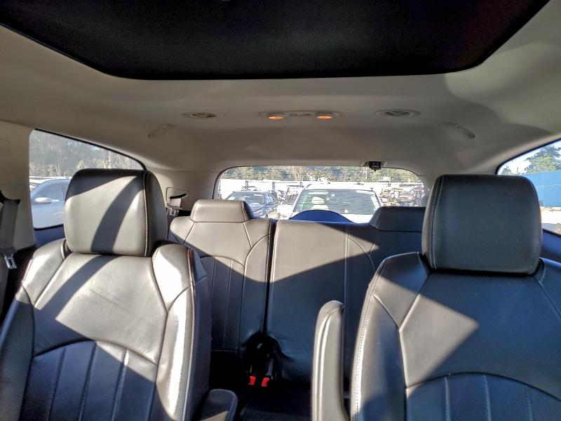 Фото 10 - BUICK ENCLAVE