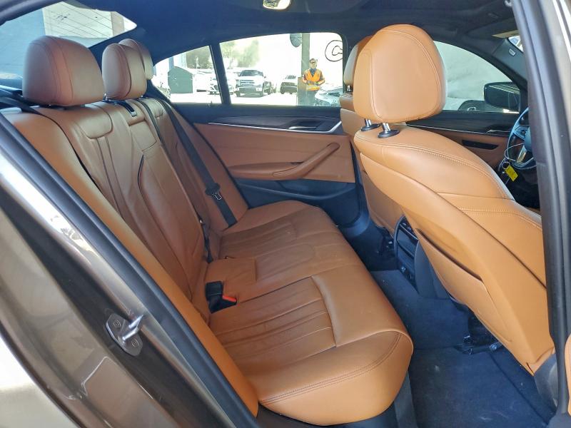 Фото 10 - BMW 5 SERIES