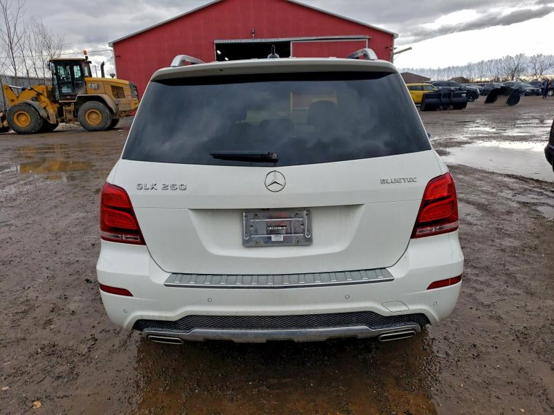 MERCEDES-BENZ GLK-CLASS 2015 VIN WDCGG0EB0FG414376