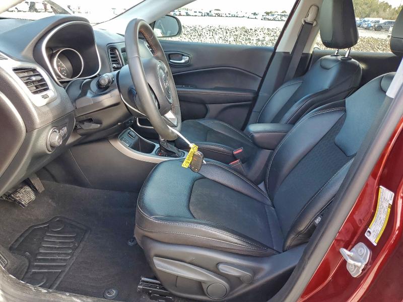 Фото 7 - JEEP COMPASS