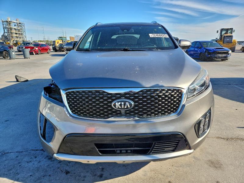 Фото 5 - KIA SORENTO