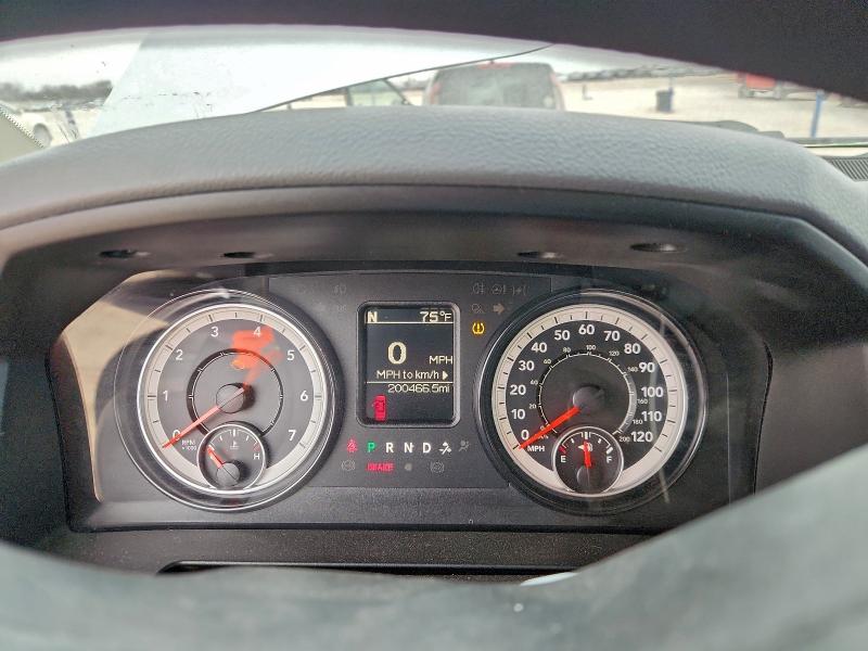 Фото 9 - RAM 1500