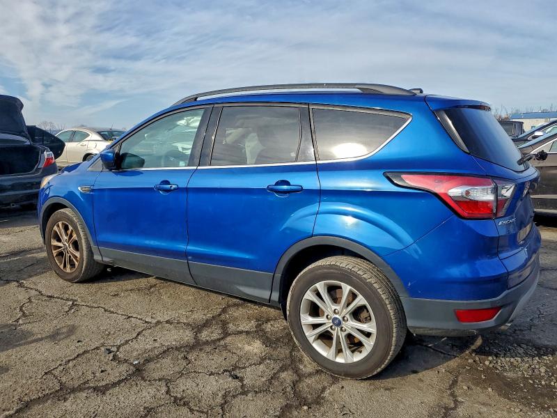 Фото 2 - FORD ESCAPE