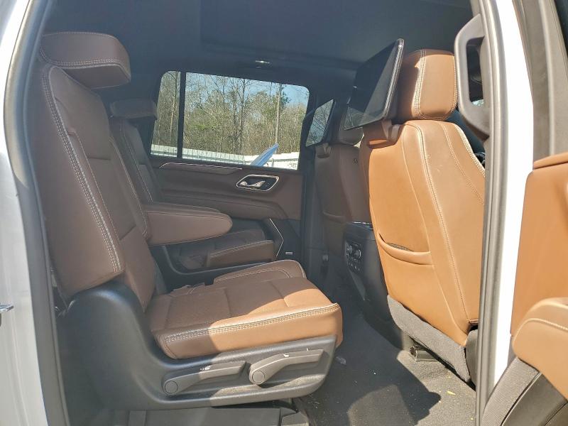 Фото 11 - CHEVROLET SUBURBAN