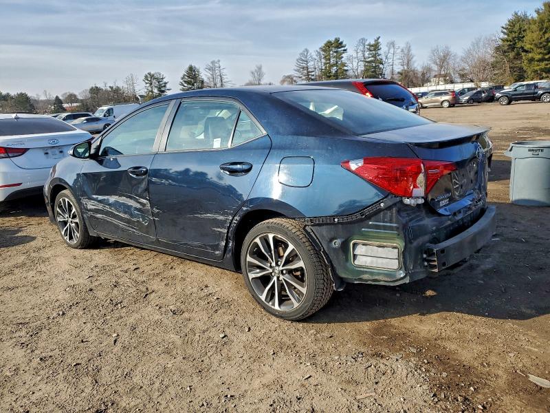 Фото 2 - TOYOTA COROLLA