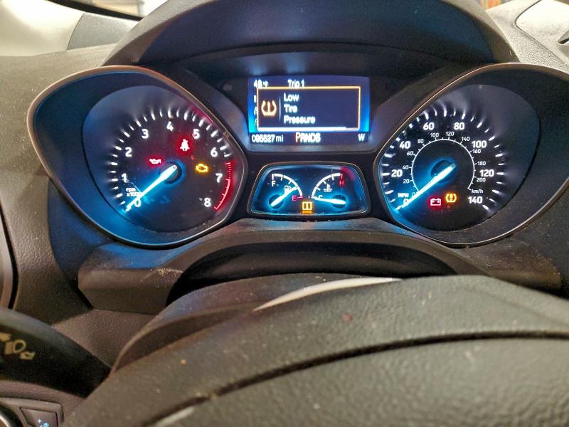 Фото 9 - FORD ESCAPE