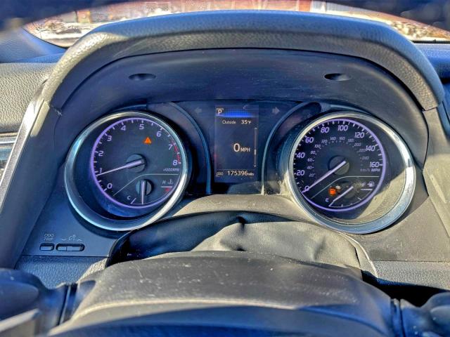 Фото 8 - TOYOTA CAMRY