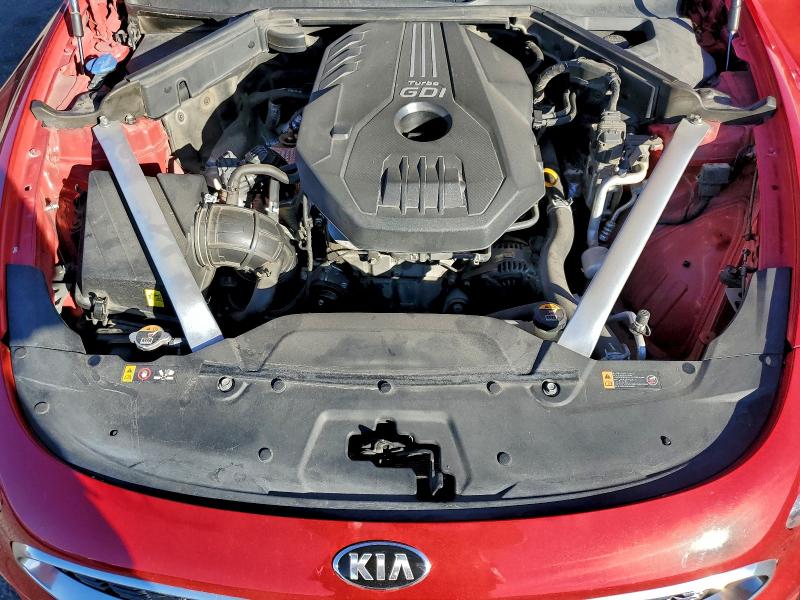 Фото 11 - KIA STINGER